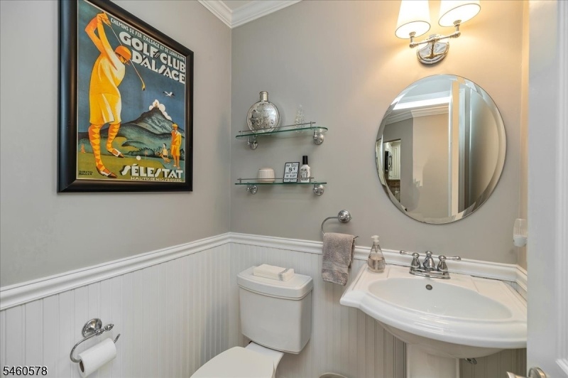Powder room