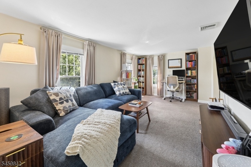 2nd flr Living Rm
