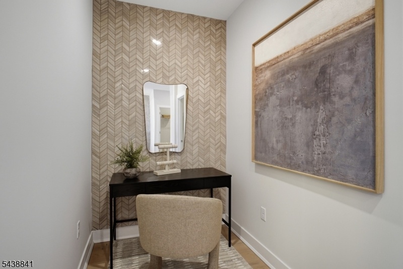 Primary Suite Desk