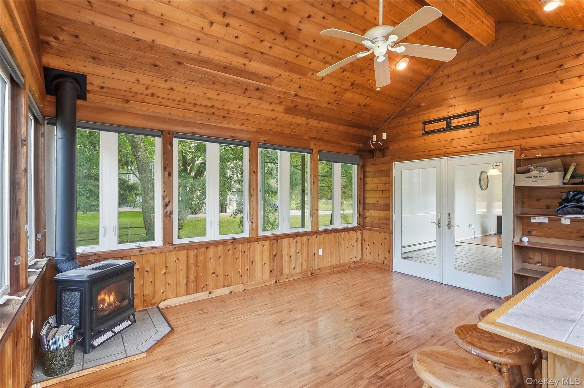 Propane fireplace to heat the space in winter
