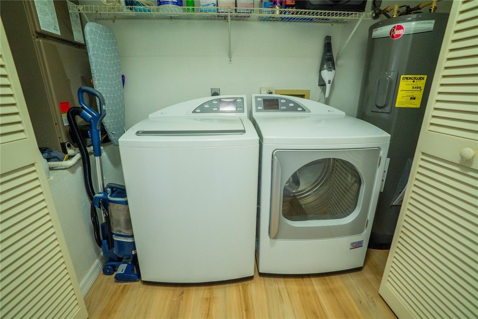 washer/dryer
