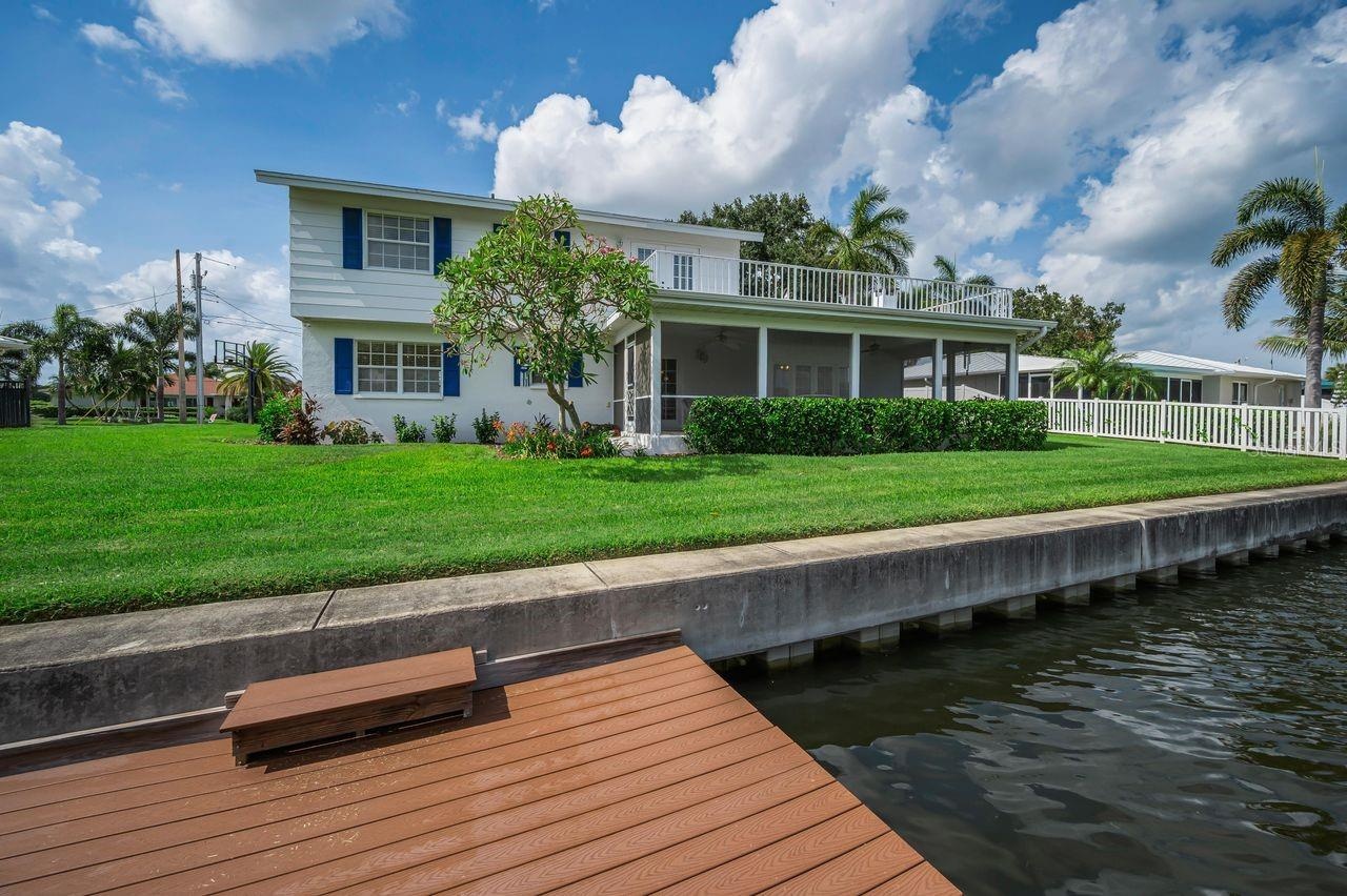 Plenty of options to make this your own outdoor space