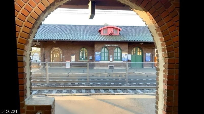 Morris Plains Train Station