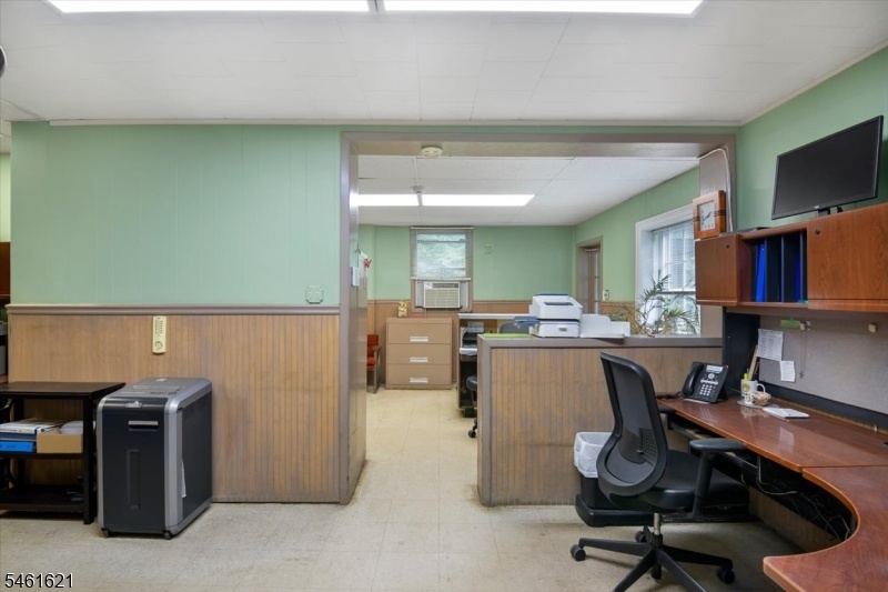 Office/Reception Area