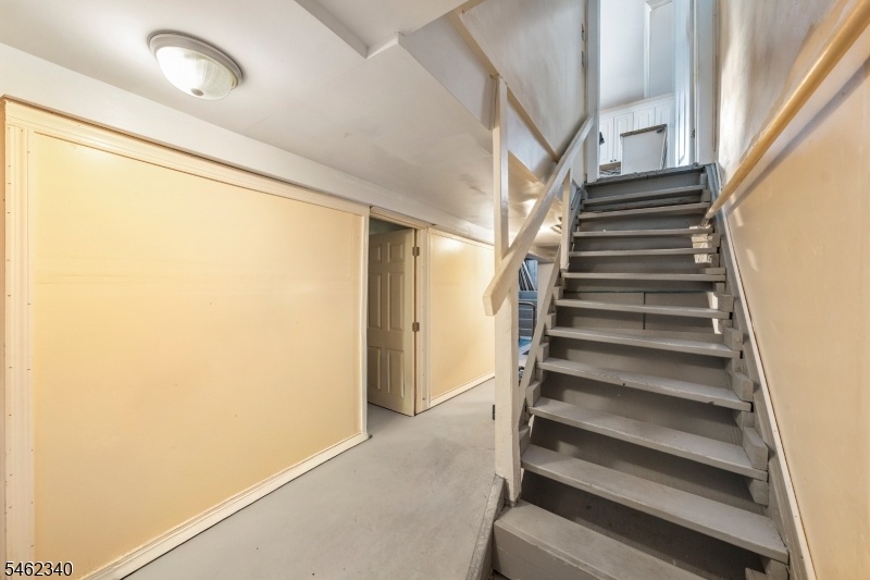 Duplex side by side Chilton St