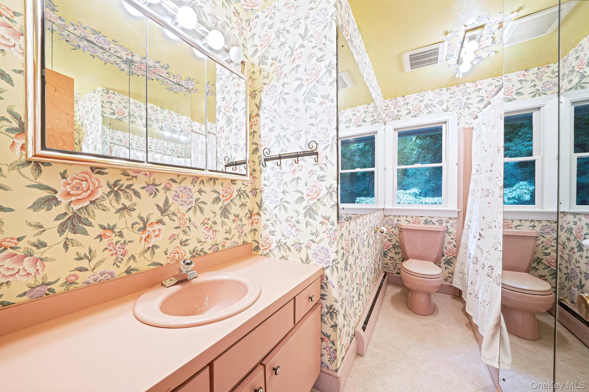 full bathroom on second floor