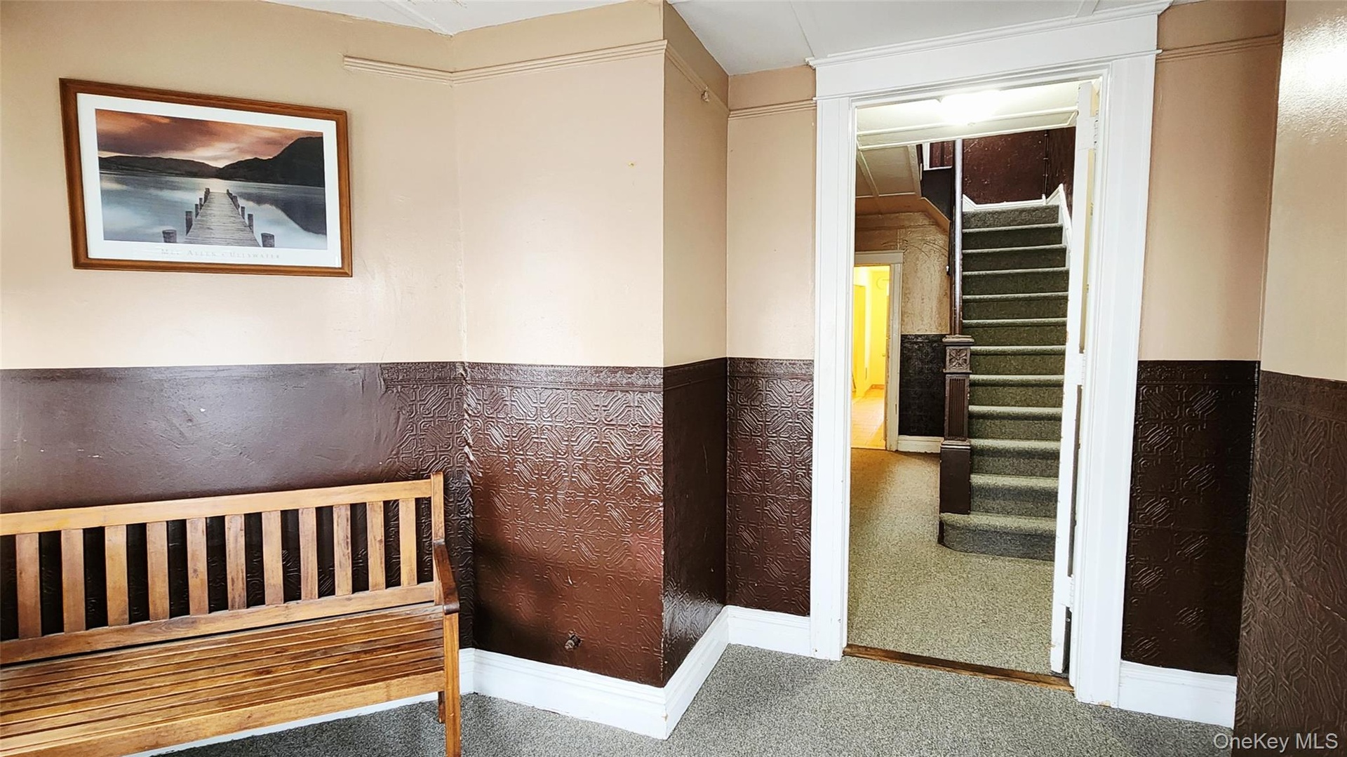 1st Floor- foyer