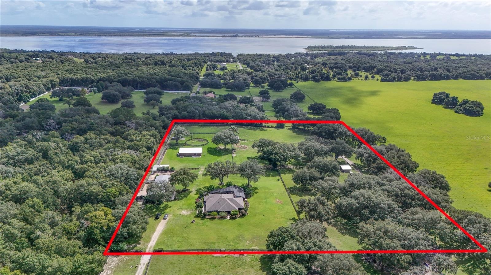 property lines for 20 acres