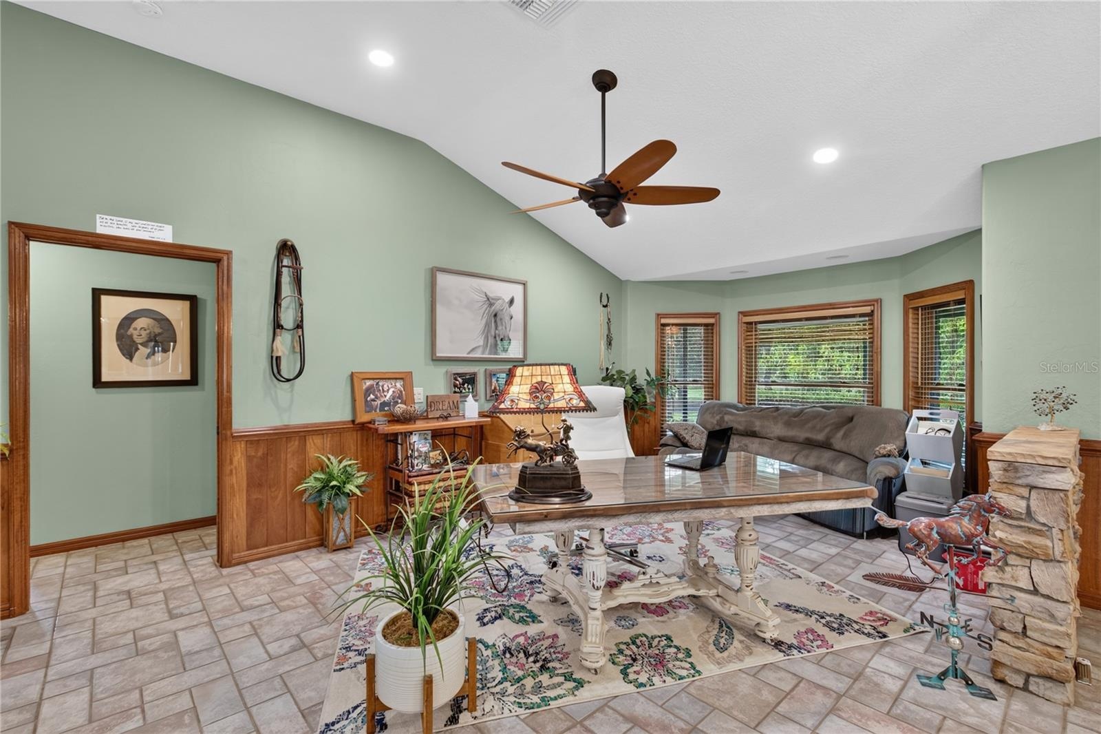 office / den area