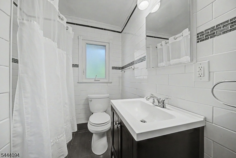 Full Bath