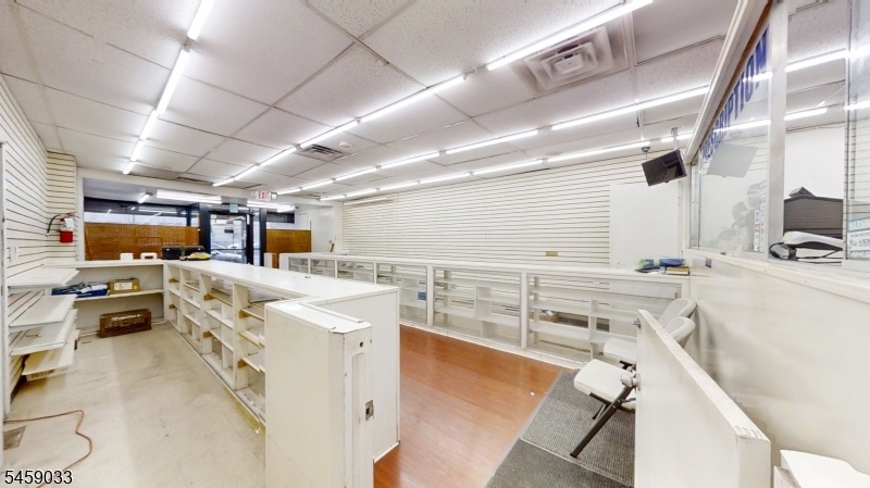 Store