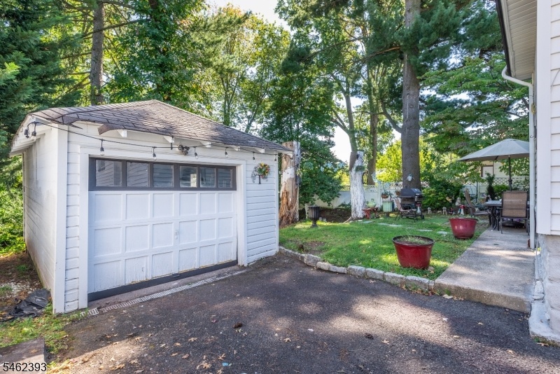 garage