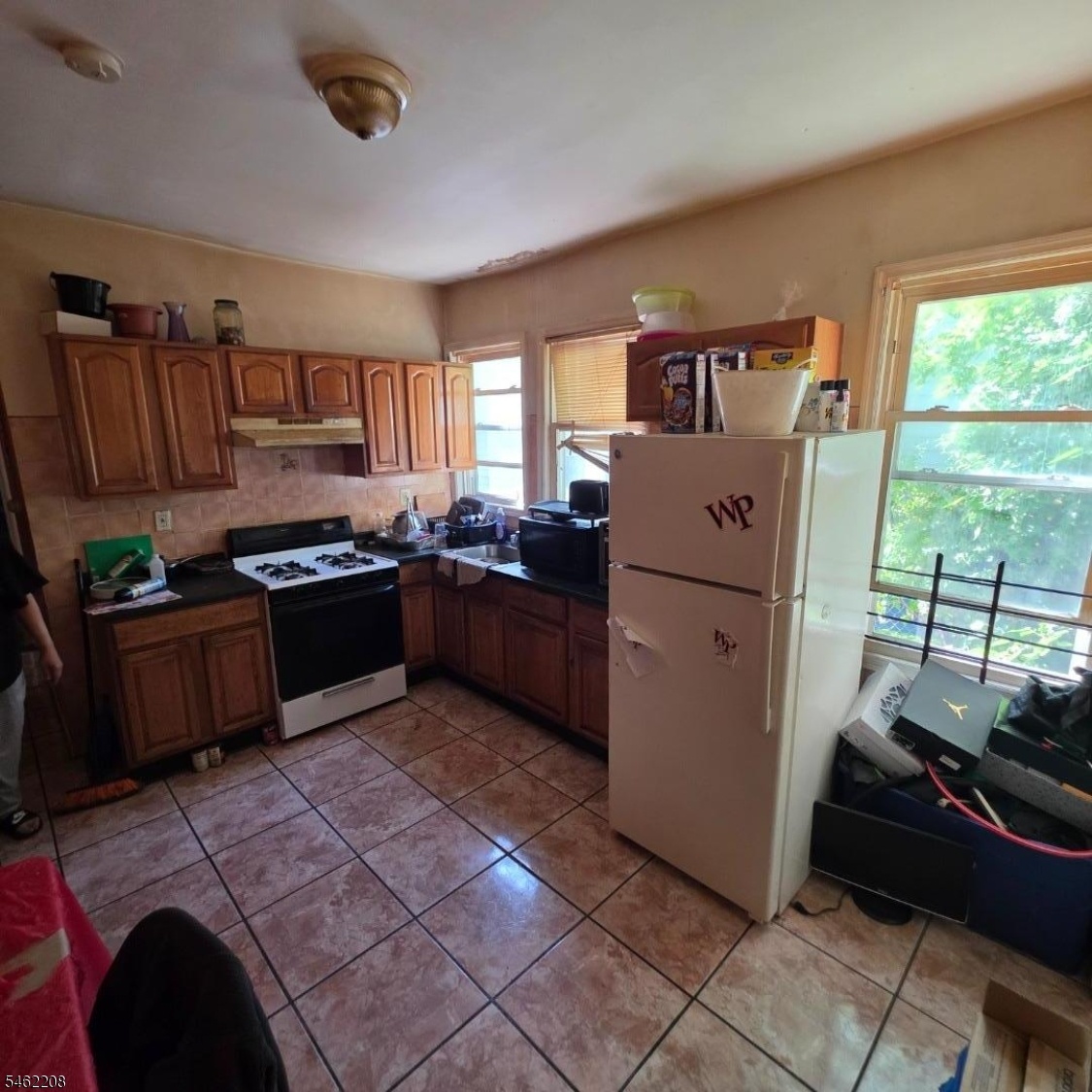1st fl kitchen