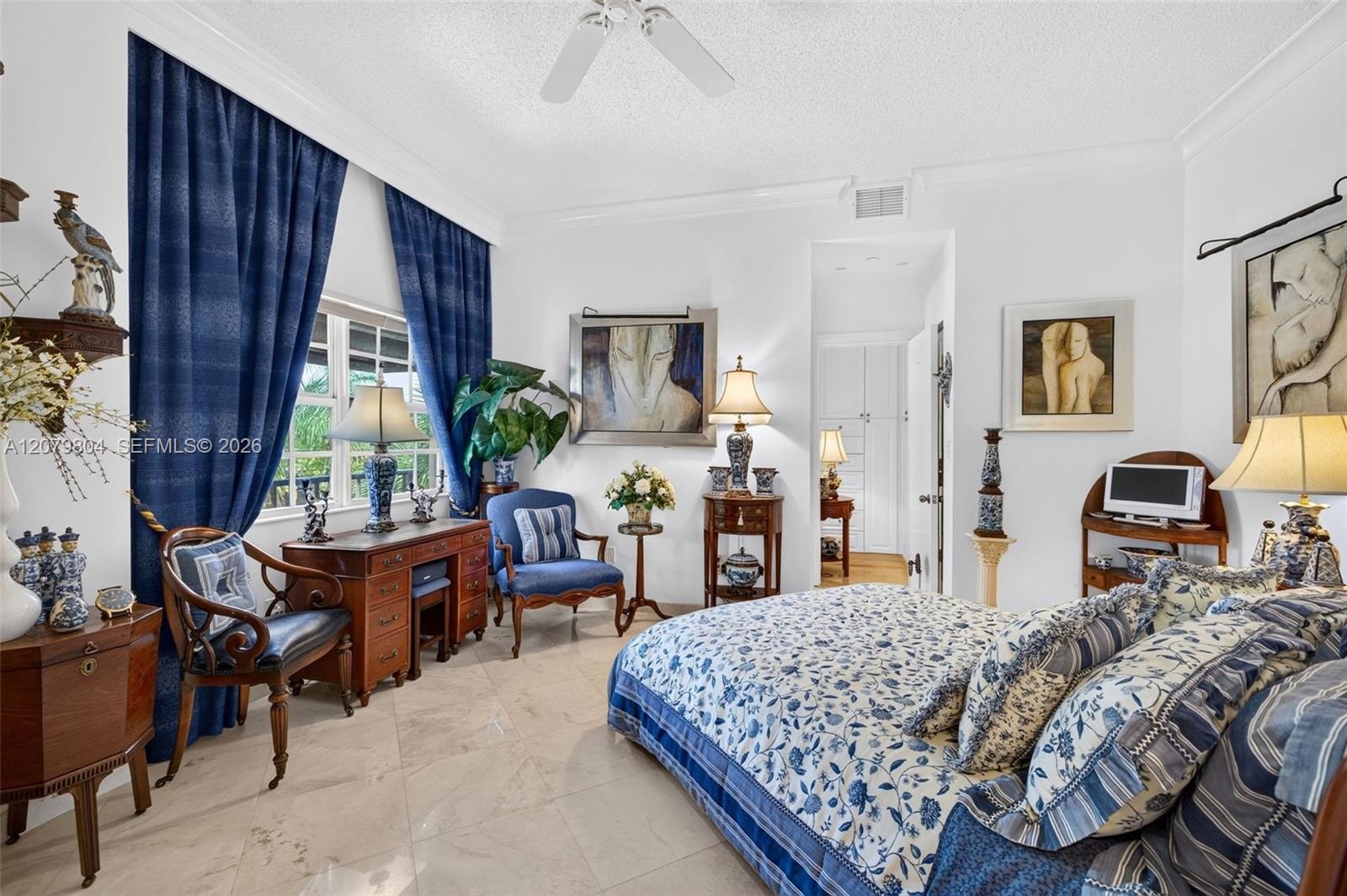 Oversized Guest Bedroom. Built in Closets and ensuite Bathroom. Marble Floors