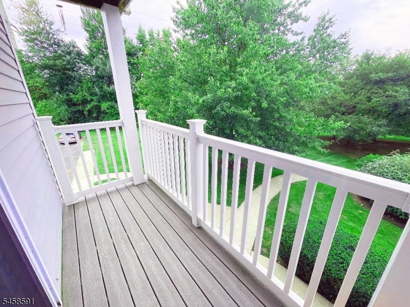 Primary Bedroom - Balcony