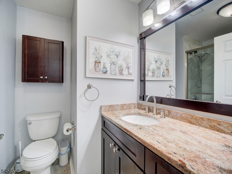 Primary Bedroom Bathroom