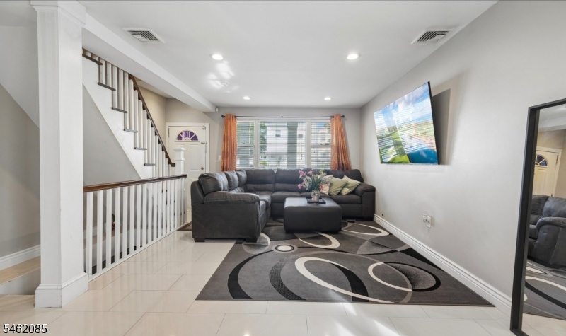 Spacious and bright
