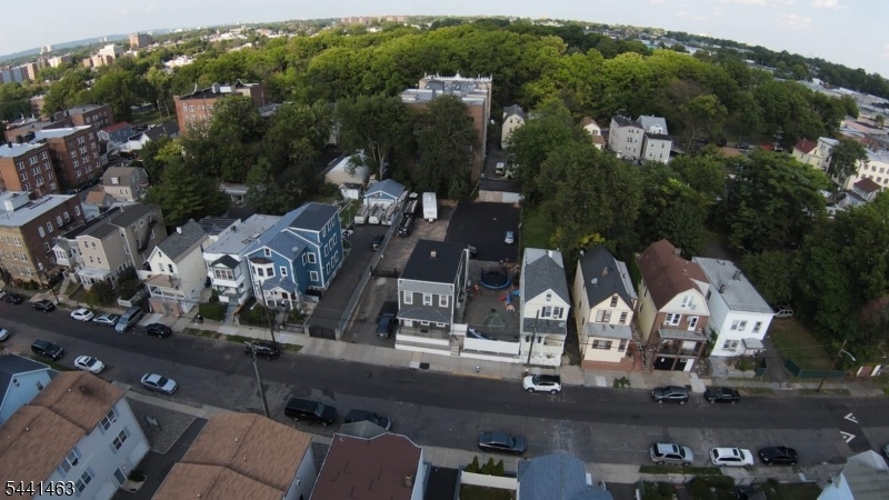 60 Welland Ave, Irvington, NJ