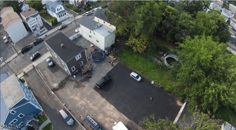 60 Welland Ave, Irvington, NJ