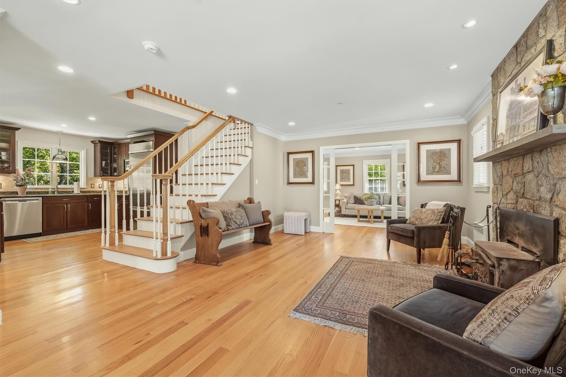 Comfort, light, and room to linger.