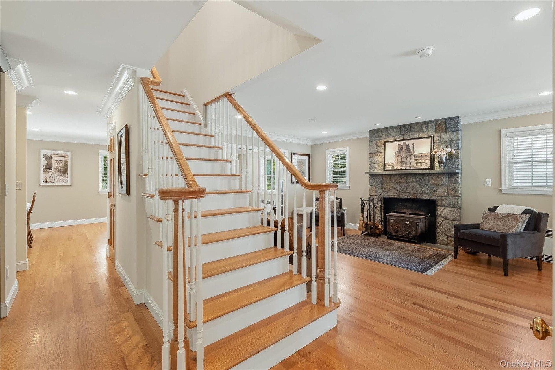 A graceful entry with an immediate sense of home.