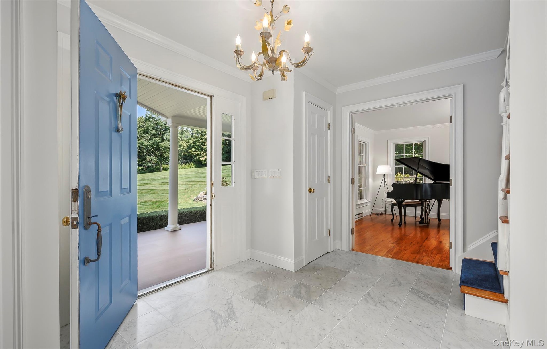 Entry Foyer