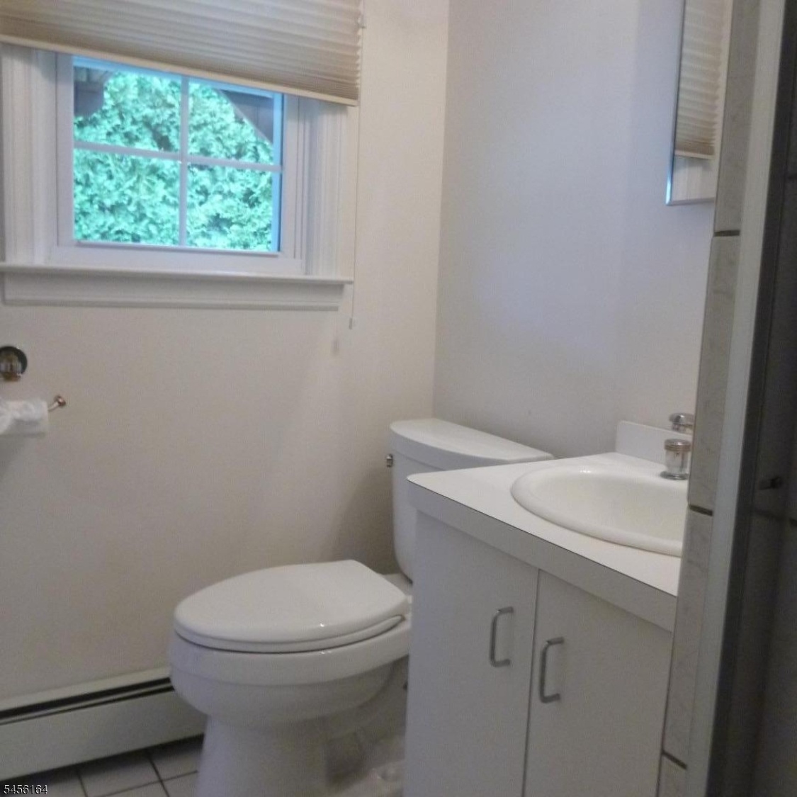 lower bath