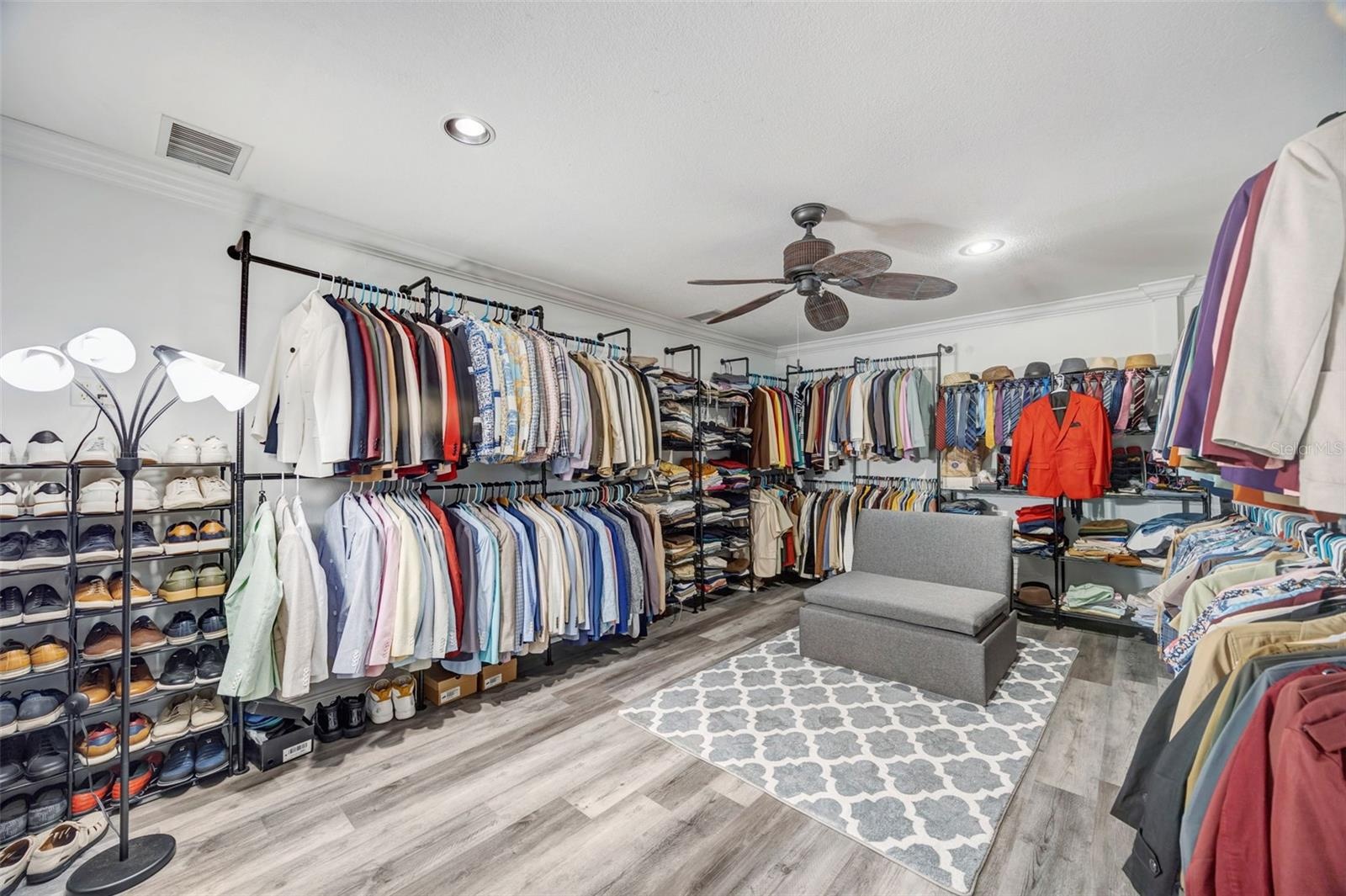 suite 1 OMG CLOSET