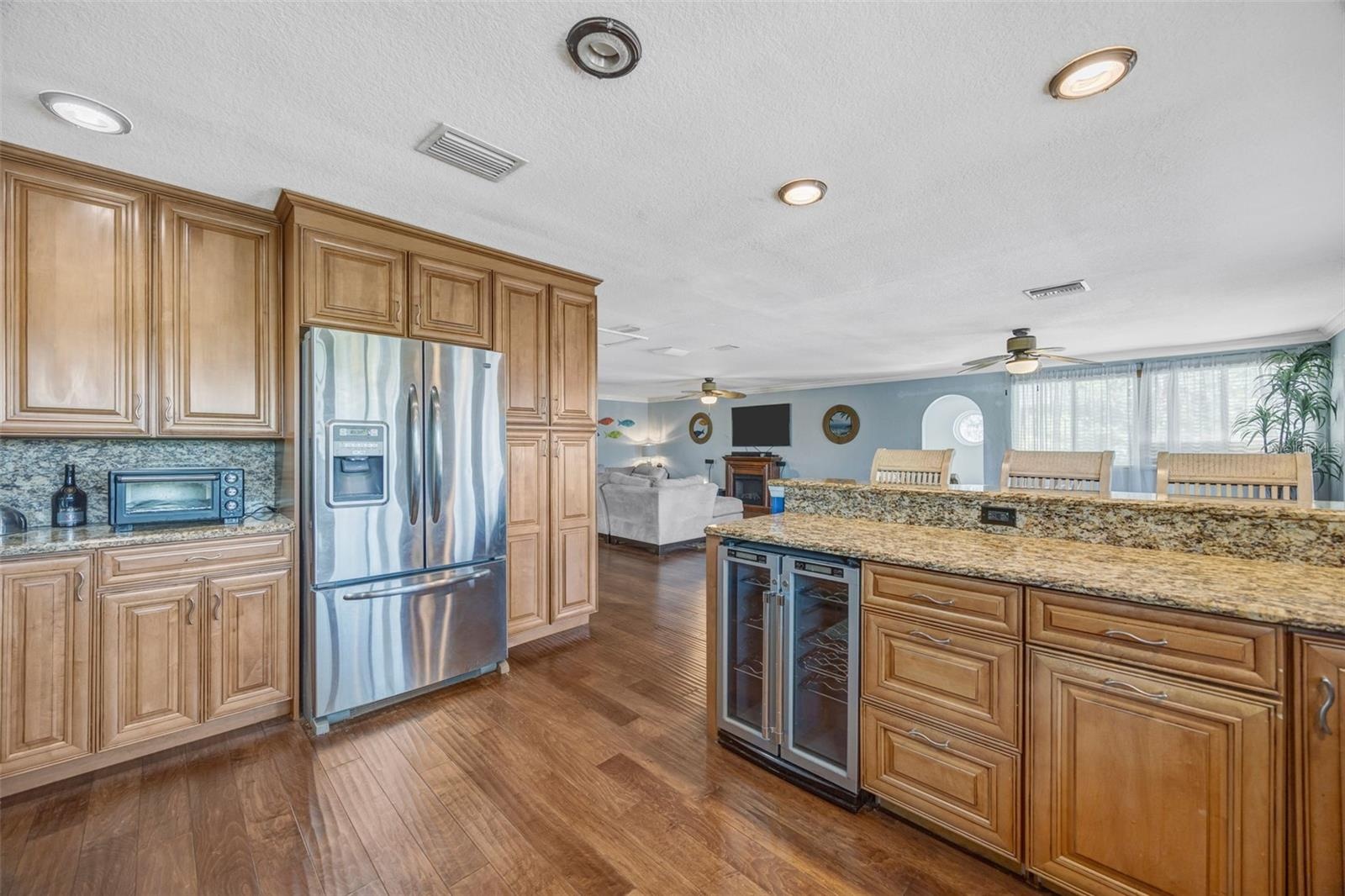 Suite 3 Kitchen