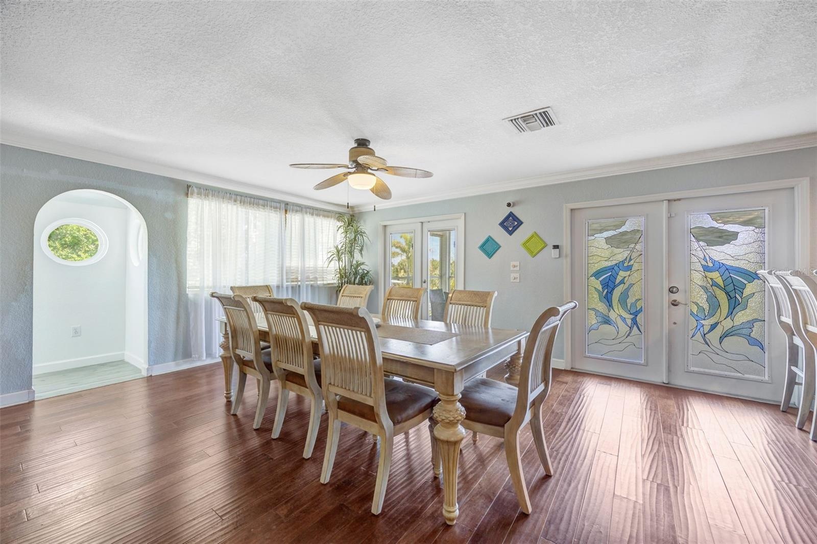 Suite 3 dining room