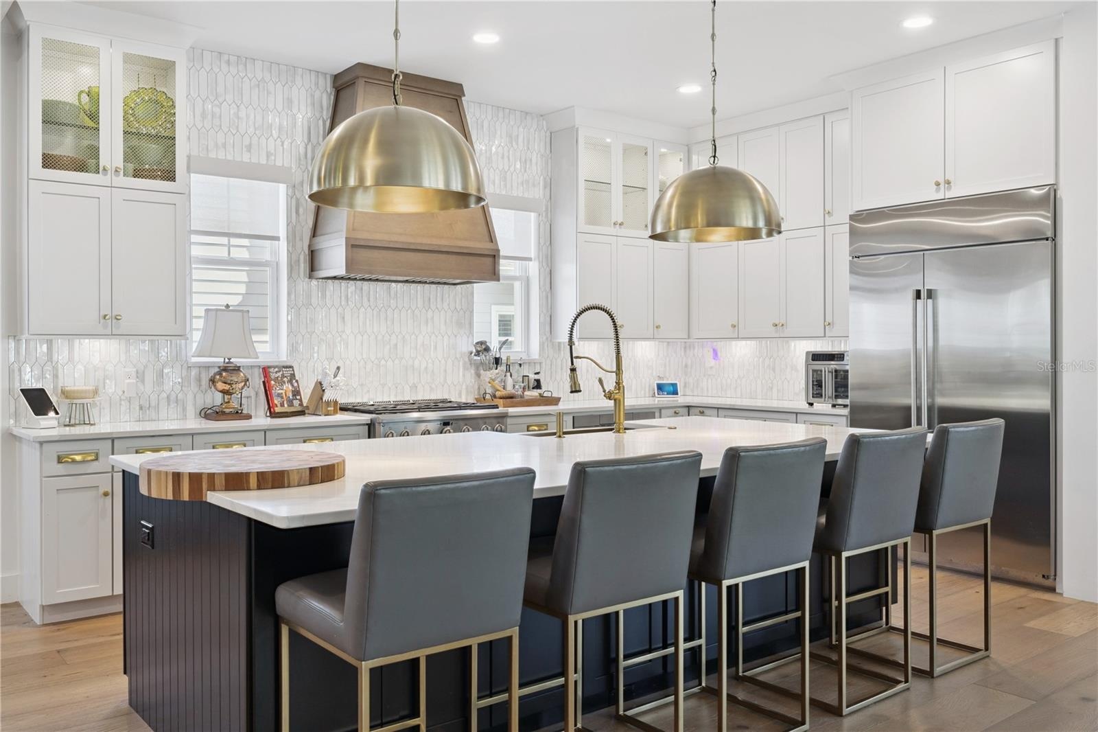 Chef's kitchen- high end appliances