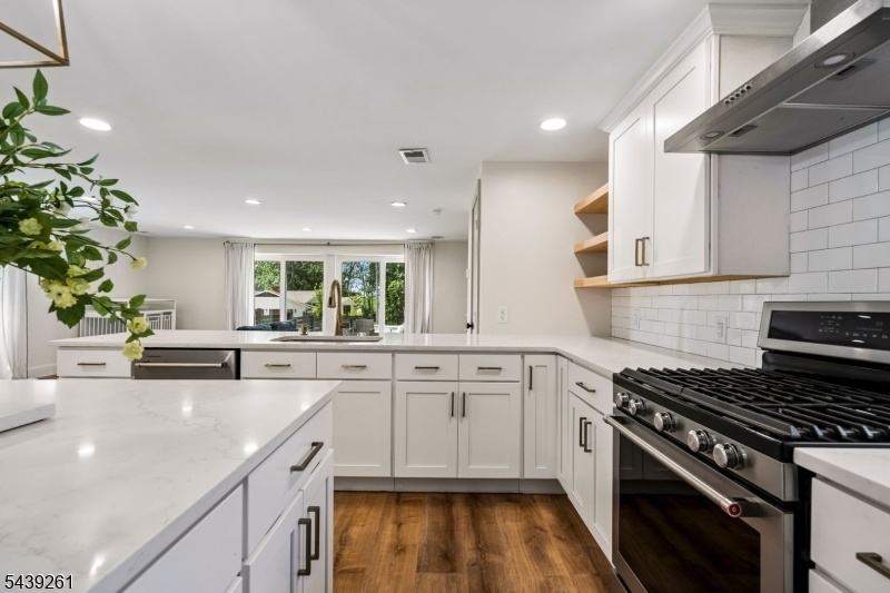 Cottage Kitchen