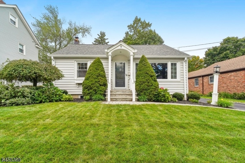 Welcome to 9 Greenfield Avenue