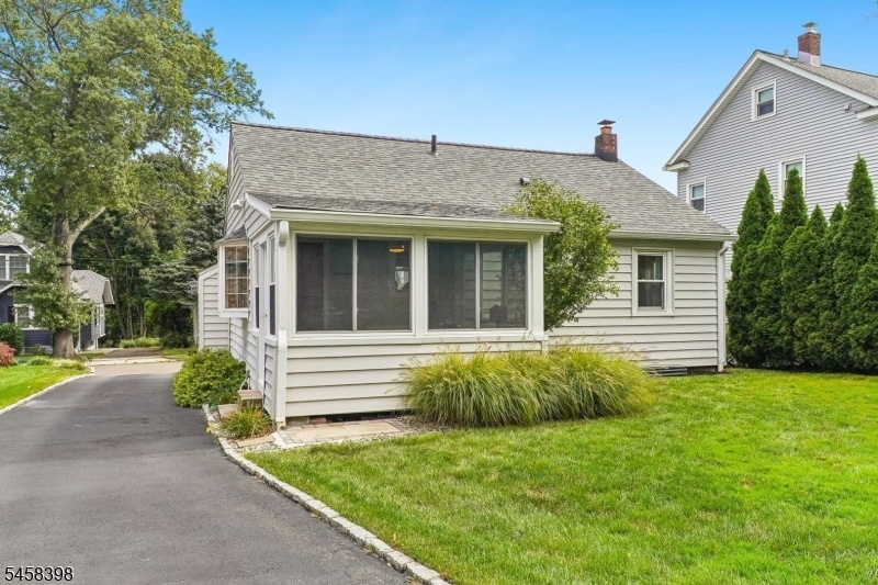 Rear view of 3 Season Sun Room