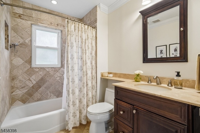 Renovated Full Bathroom