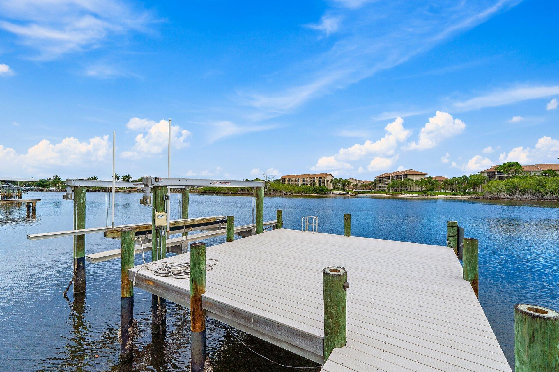 perfect for recreational boating, fishing, jet skis...