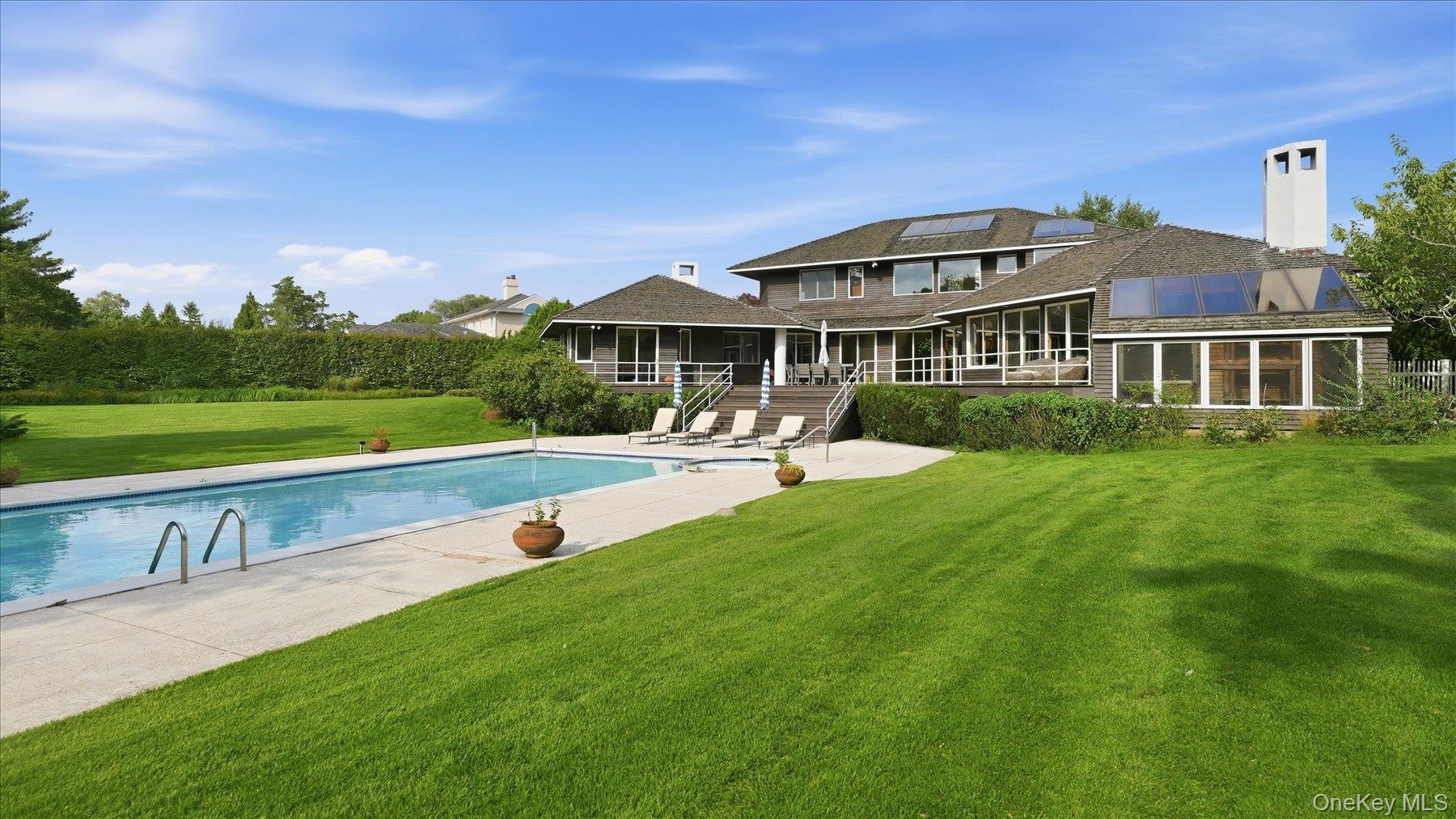 Expansive rear yard