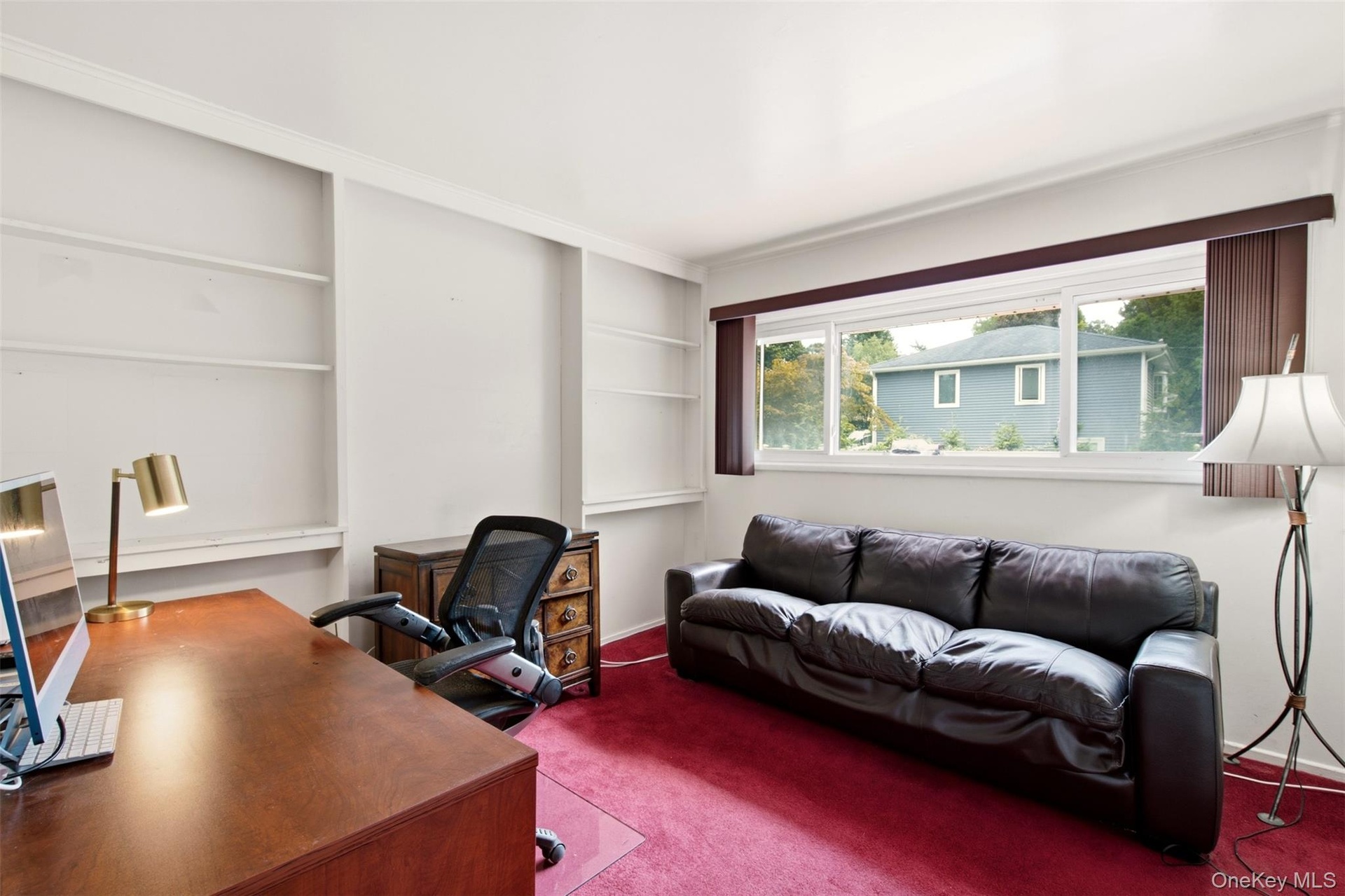 Bedroom or Office Space