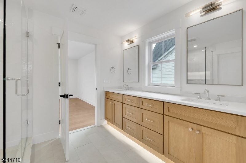 Photo of a previous new house