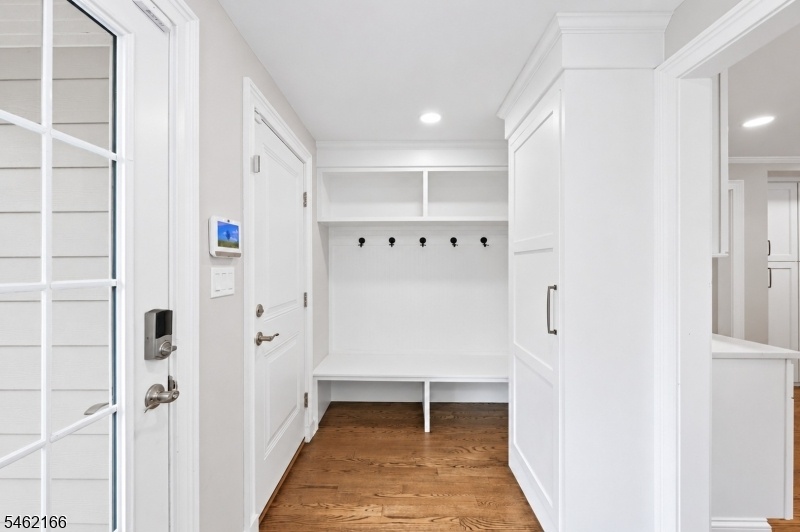 23 - Mudroom
