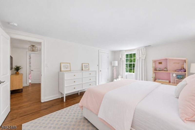 29 - Bedroom 1 (2 of 2)
