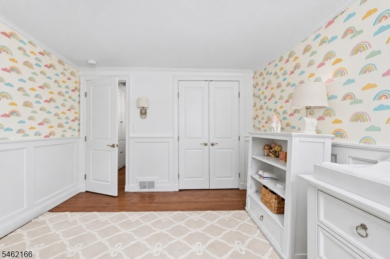 31 - Bedroom 2 (2 of 2)
