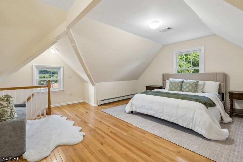 Third Floor Suite2