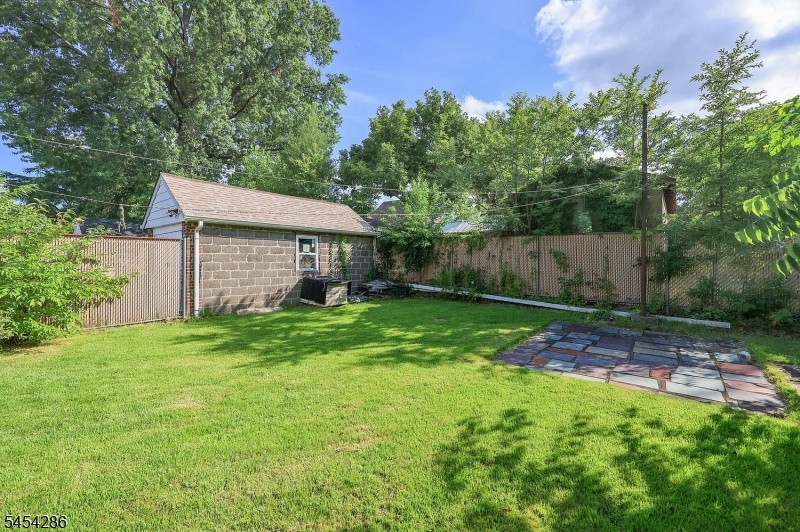 Large private Backyard