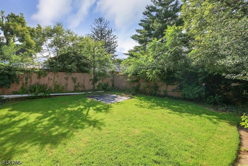 Large private Backyard