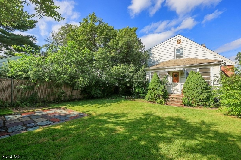 Large private Backyard