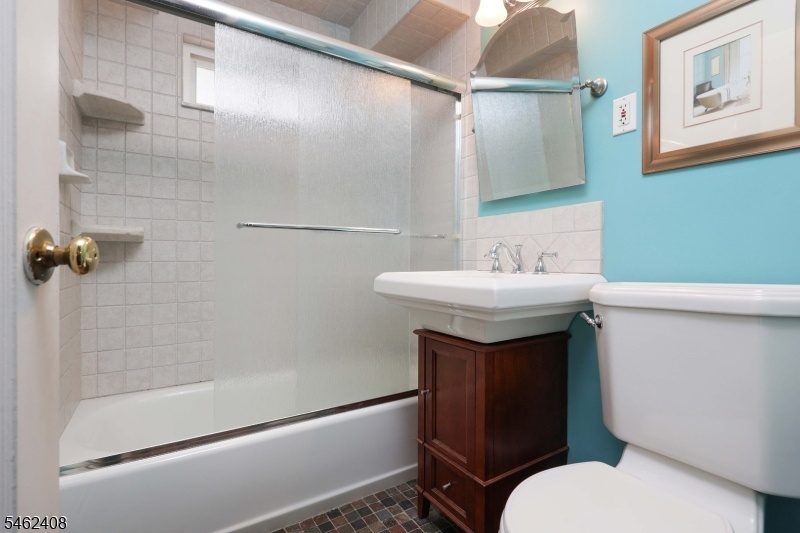 full bath