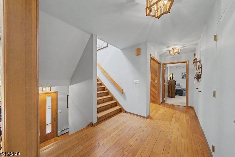 Foyer / Hallway