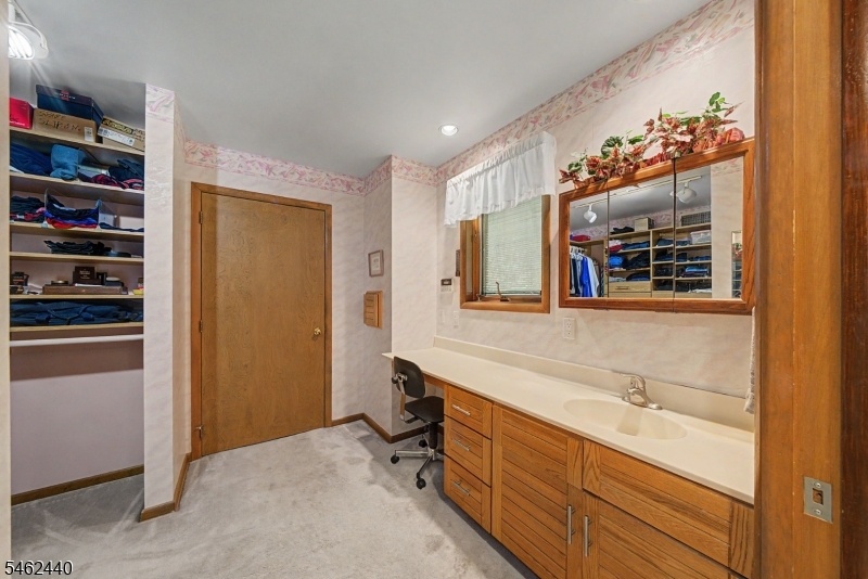 Primary Suite / Makeup Vanity