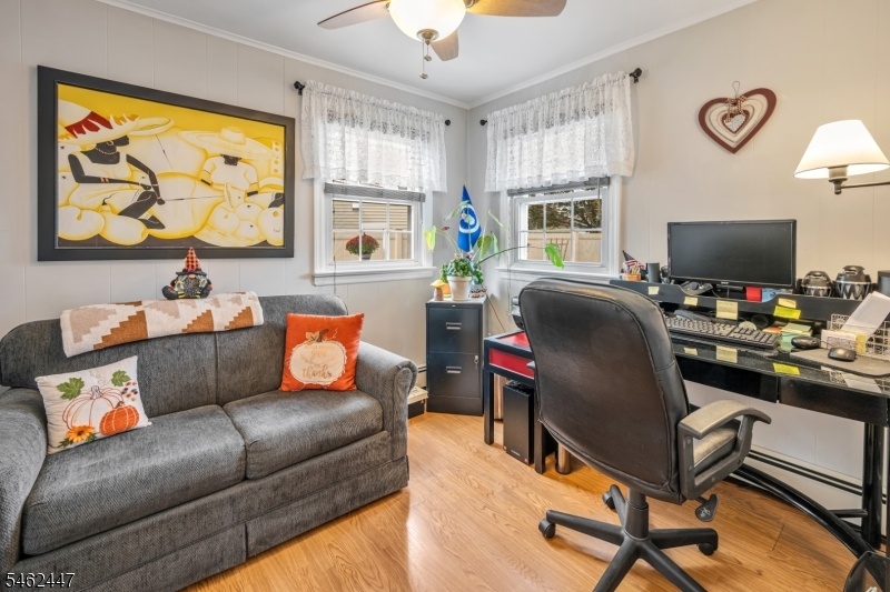 Office/3rd Bedroom